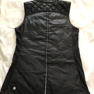Lululemon what the fluff reversible vest